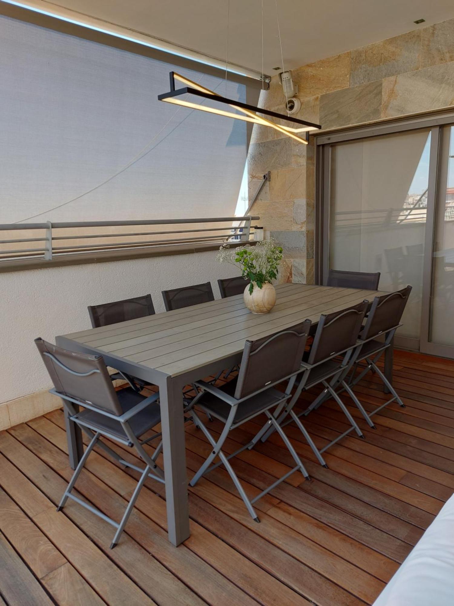 Atico De Lujo Con Jacuzzi Climatizado En Terraza Apartment Elche Exterior photo